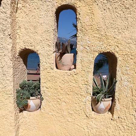 Alekos Houses-amalia